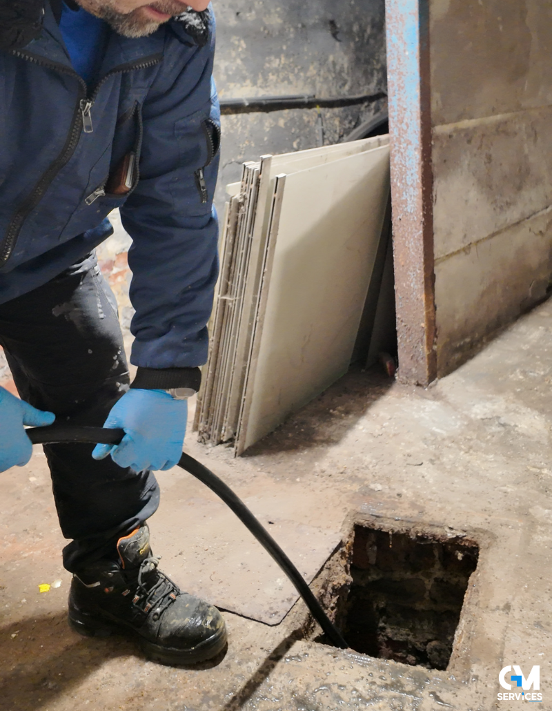 Inspection caméra de canalisation bouchée